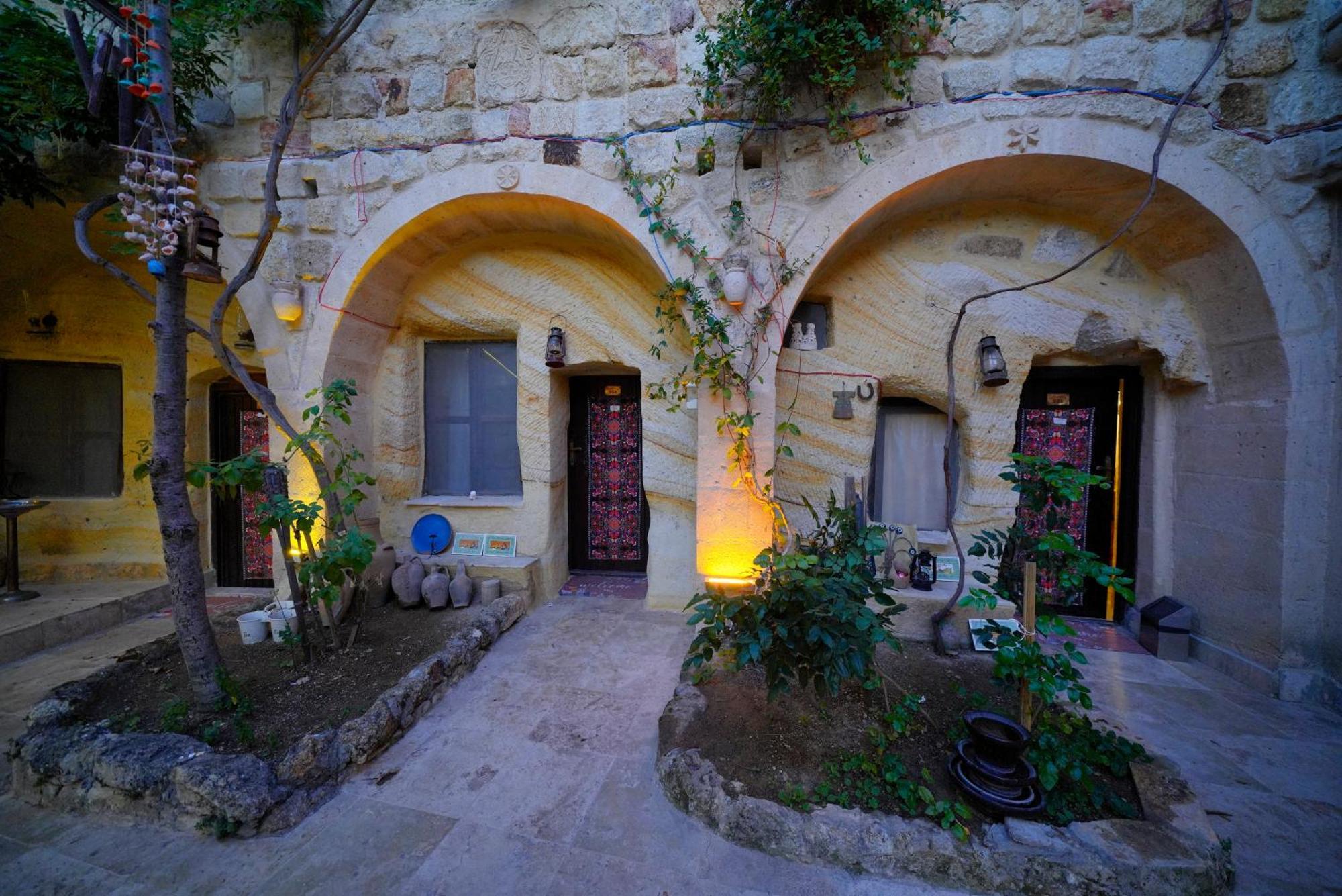 Antik Cave House Hotel Ürgüp Ngoại thất bức ảnh