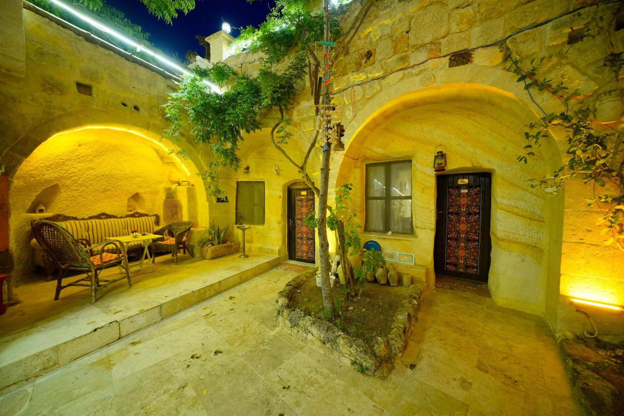 Antik Cave House Hotel Ürgüp Ngoại thất bức ảnh