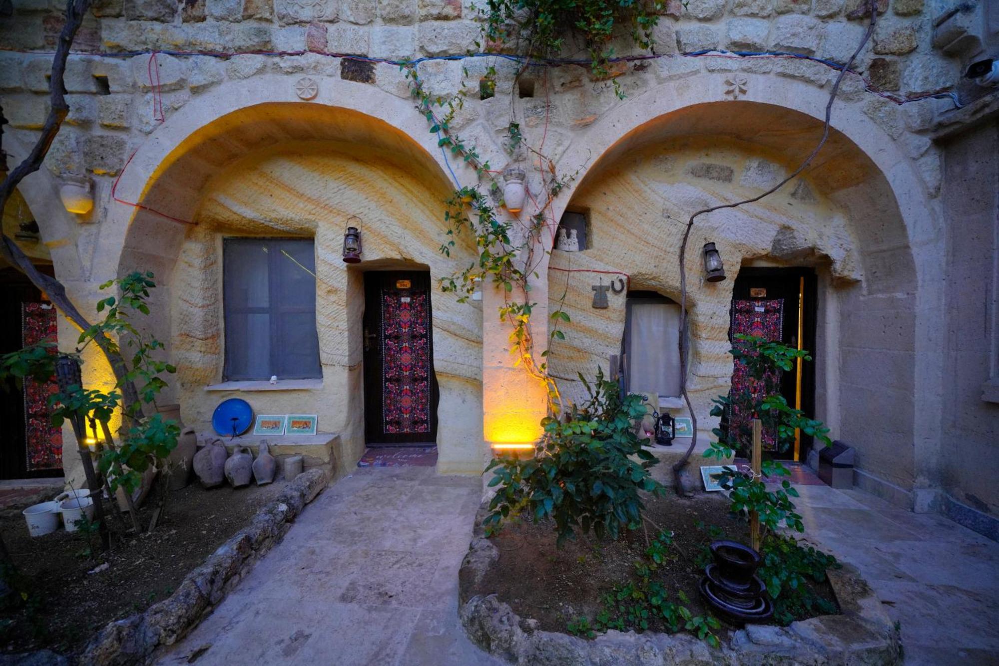 Antik Cave House Hotel Ürgüp Ngoại thất bức ảnh