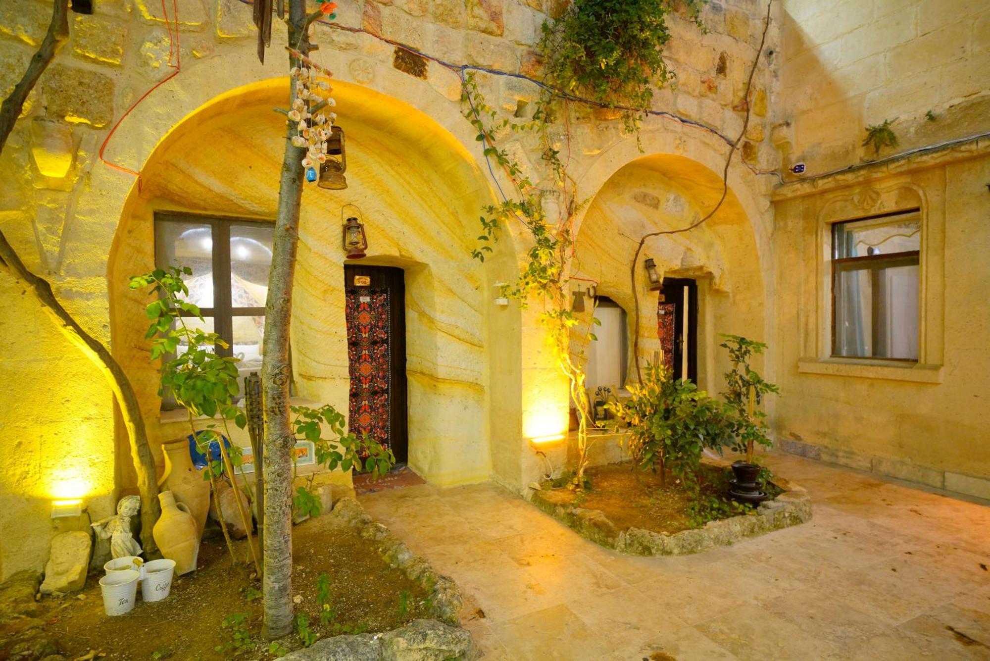 Antik Cave House Hotel Ürgüp Ngoại thất bức ảnh